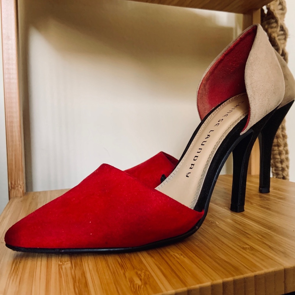 Chinese Laundry Red & Tan Suede Pumps
